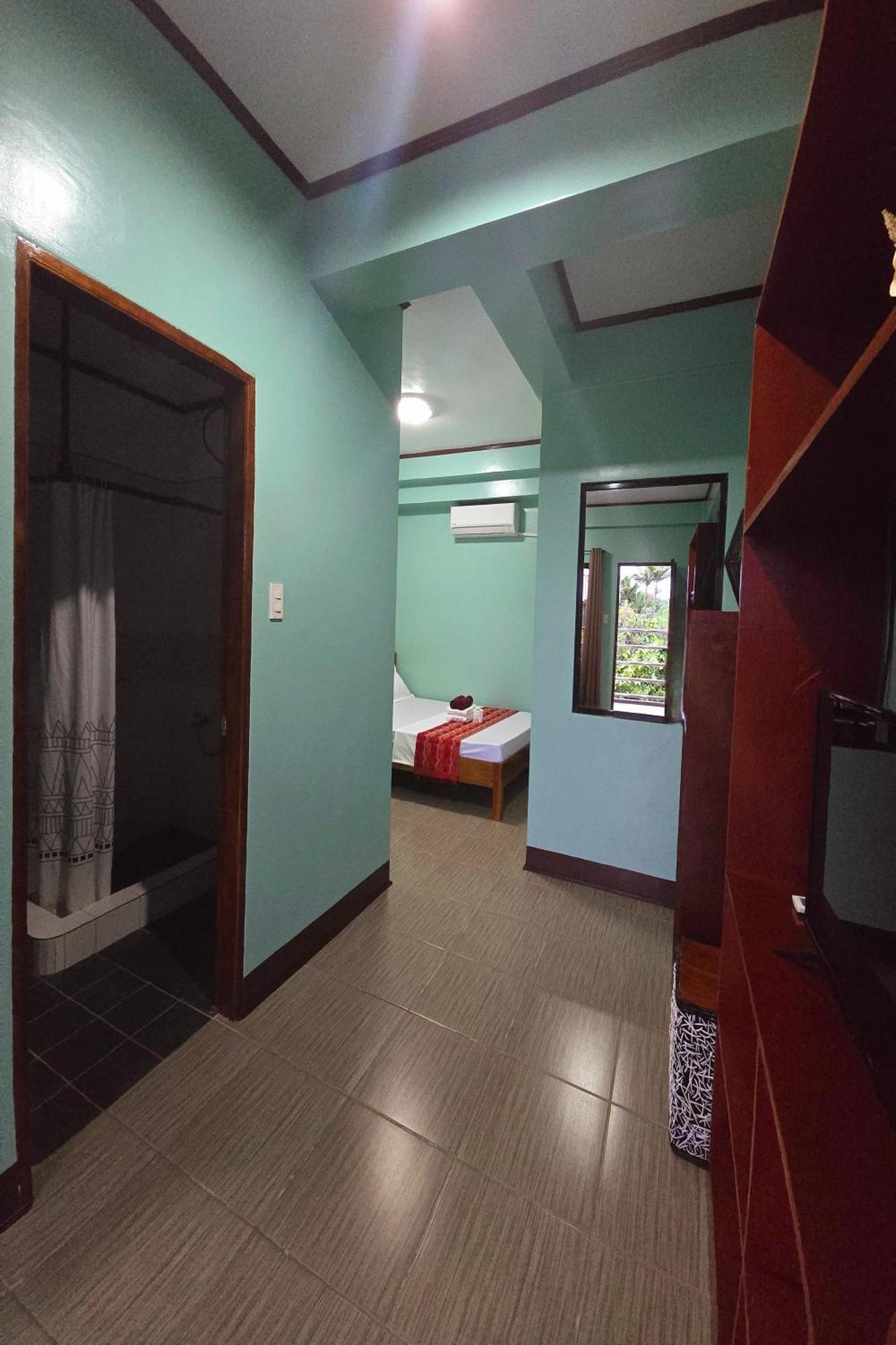 Nober Pension House City Center Puerto Princesa Exterior foto