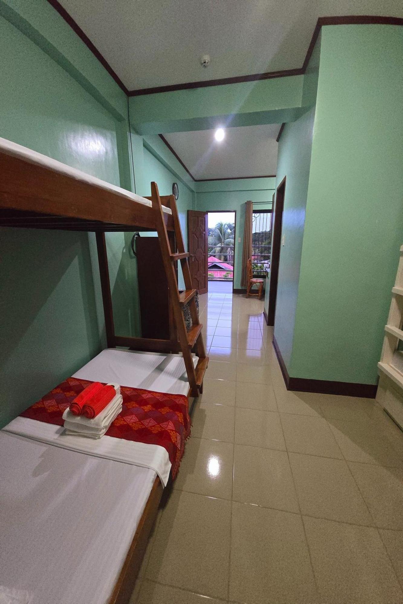 Nober Pension House City Center Puerto Princesa Exterior foto